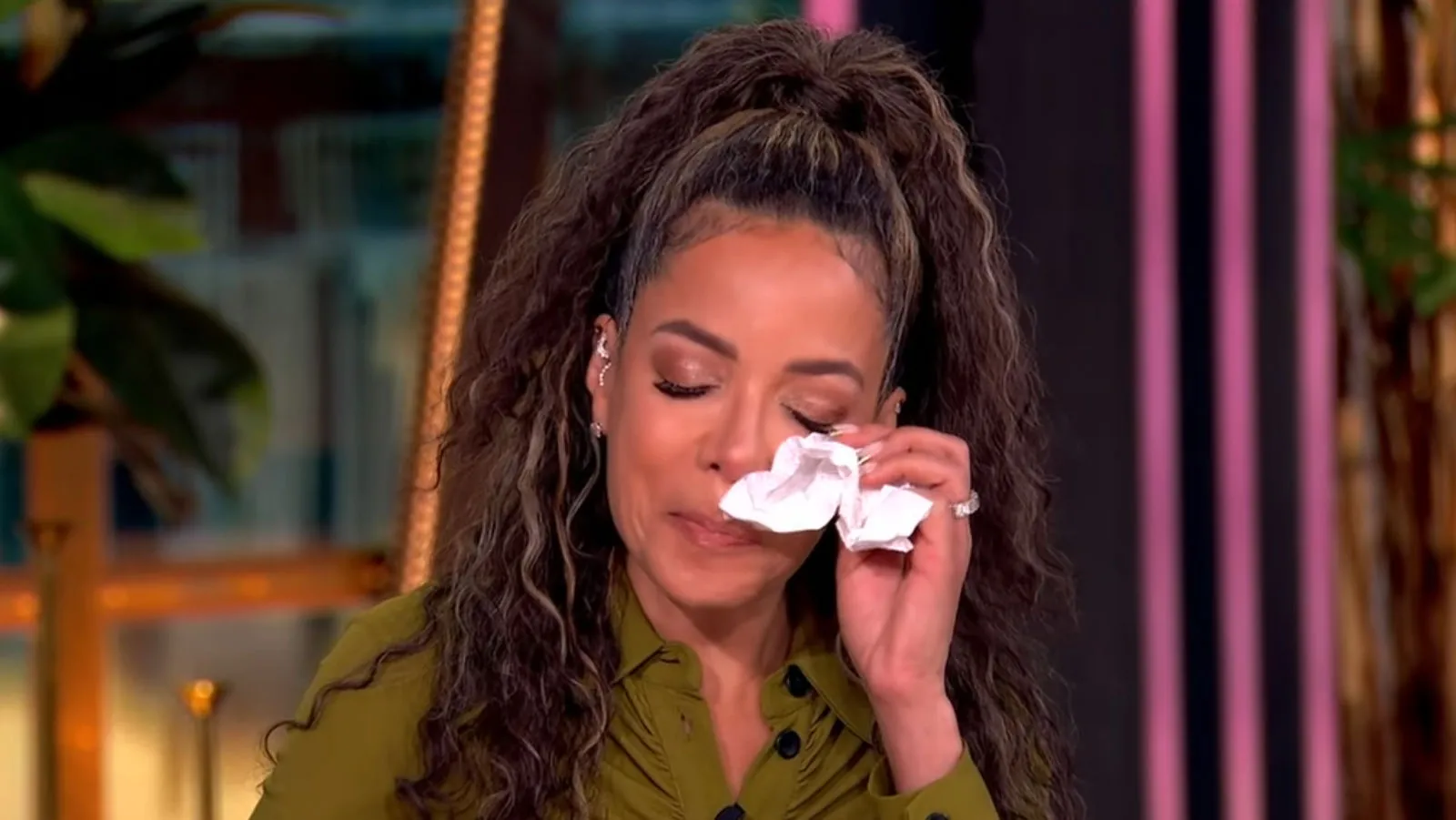  Sunny Hostin Shifts Stance on Epstein Files: From Media Caution to “Release the List”