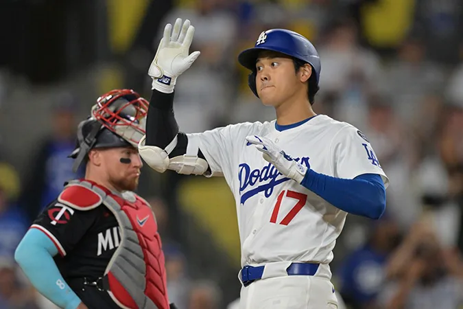 MLB: Weekend Preview—AL/NL Standings Update, and Last Minute Trade Rumors